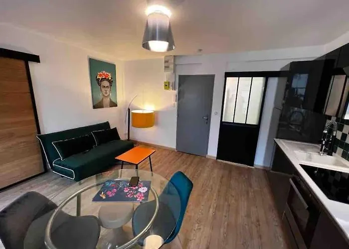 Les Pyou-pyous דירה נאנסי