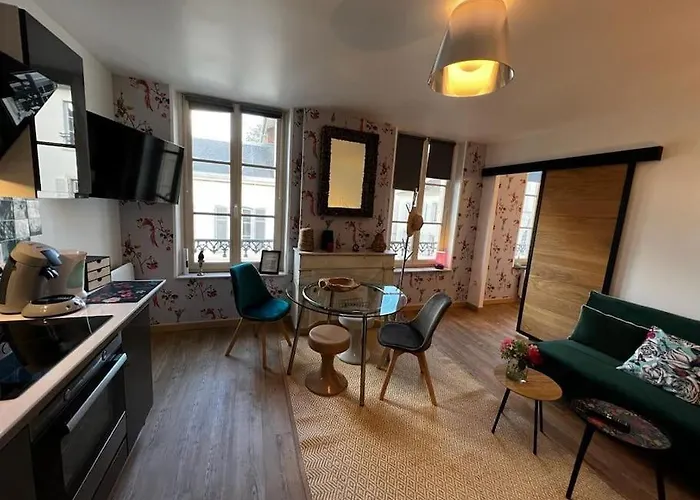 Les Pyou-pyous נאנסי